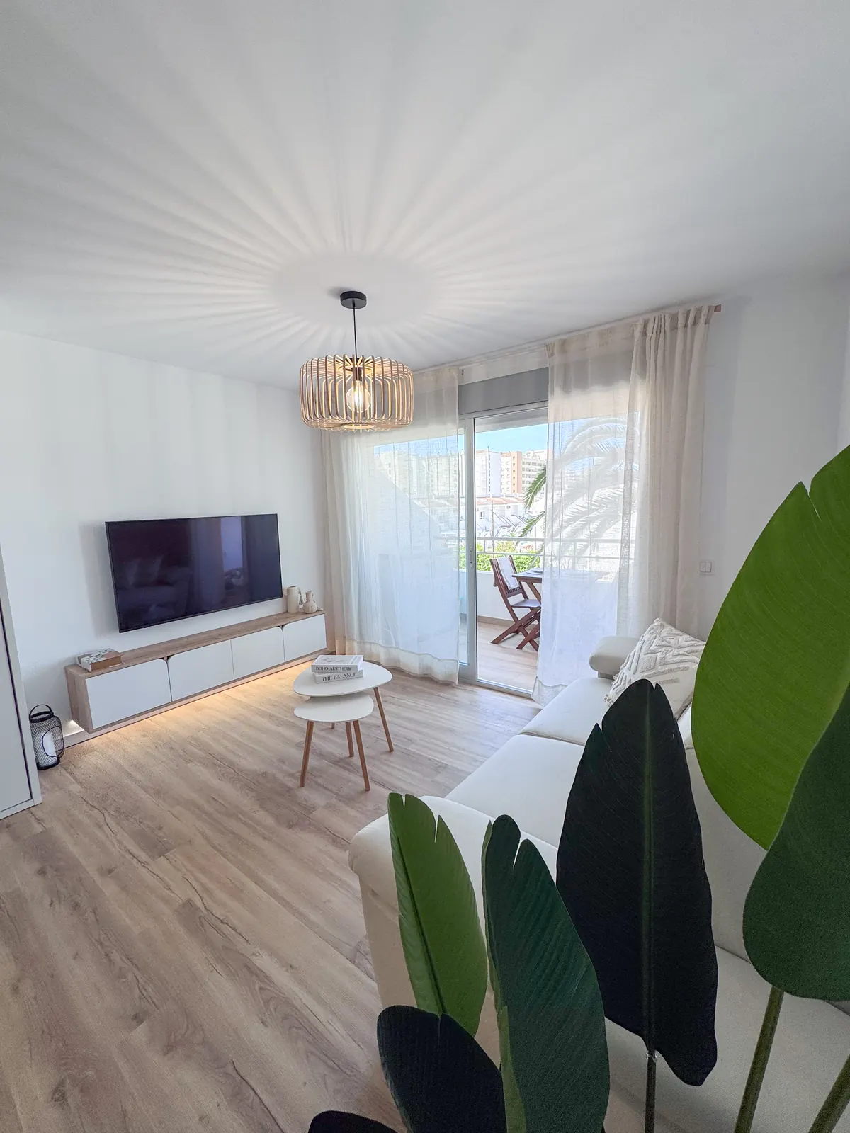 Alohasuite Living Area